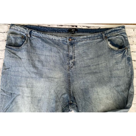 Ellos Womens Plus Size Blue Jeans Size 28‎ Tag 32 Curvy Denim High Rise Straight - Picture 4 of 16